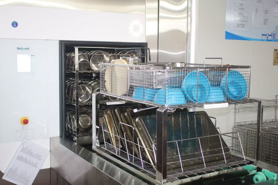 清创包怎么包护士节丨这个科室的护士每天制作超千个“安心包”，用“任意门”送往全院_https://www.jmylbn.com_新闻资讯_第3张