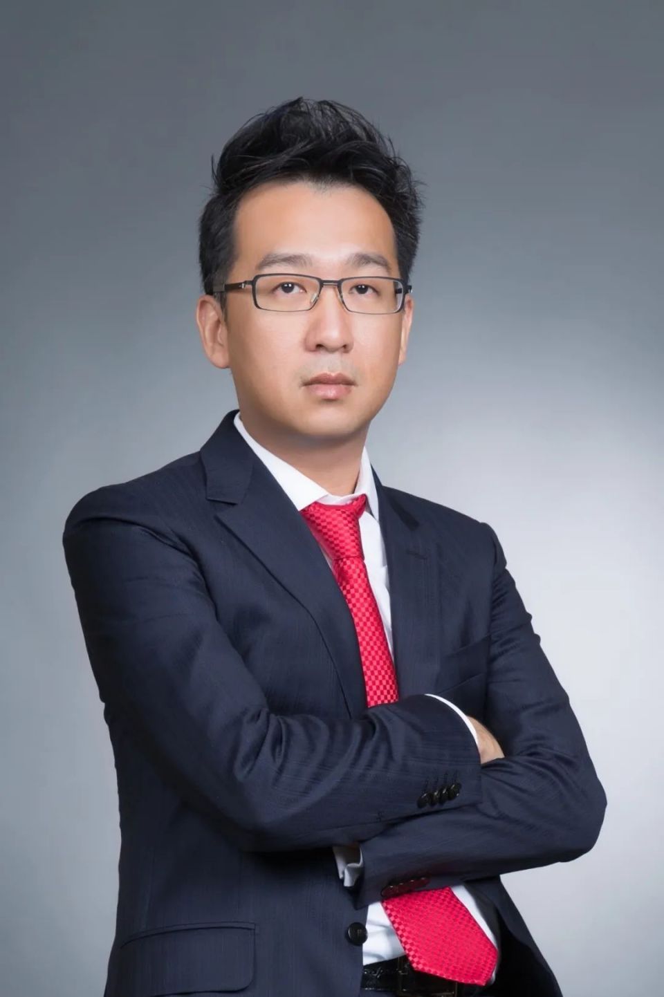 洪灏:a股呈现筑底往上趋势