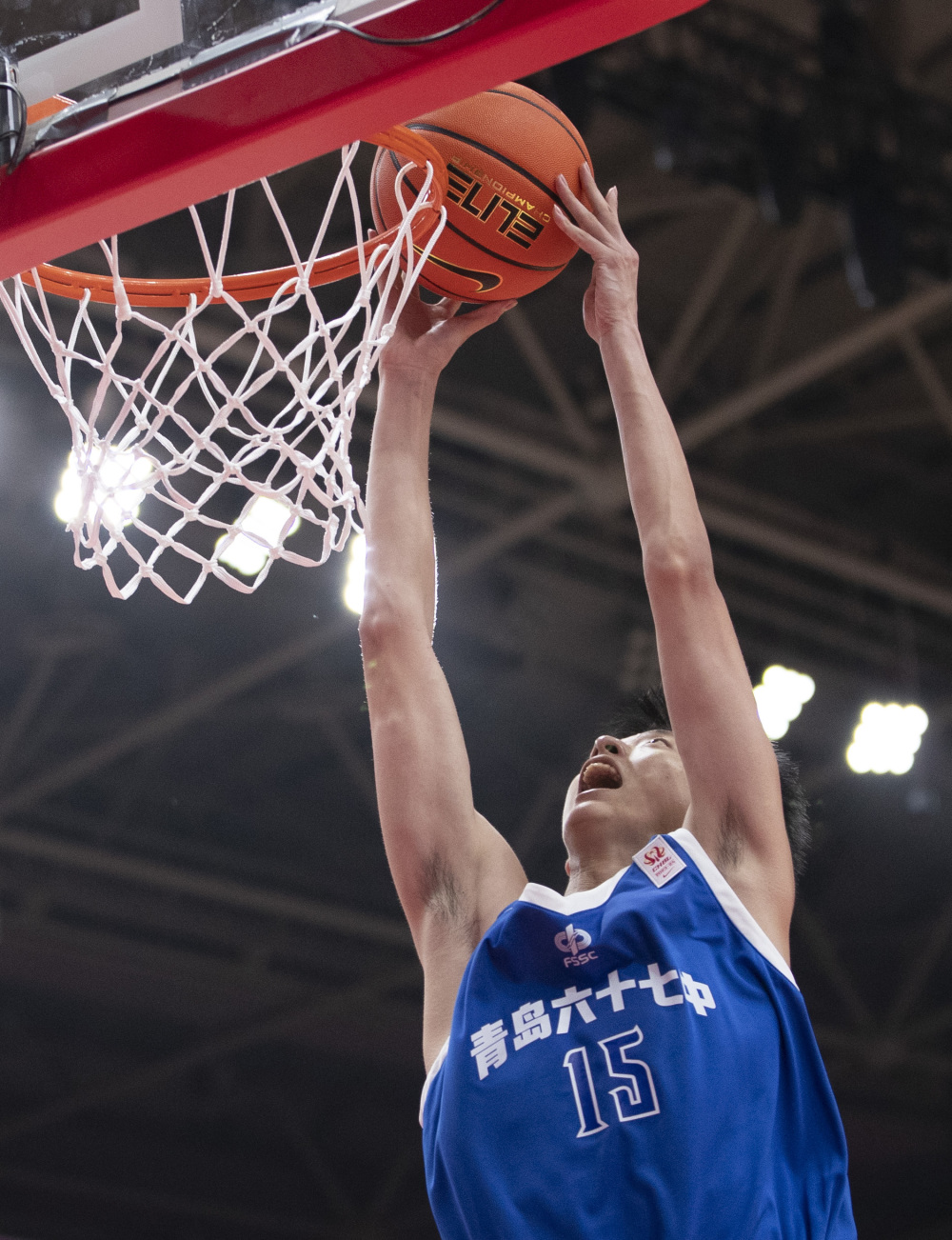 篮球——耐高联赛:湖南地质中学获男子组总冠军(2)