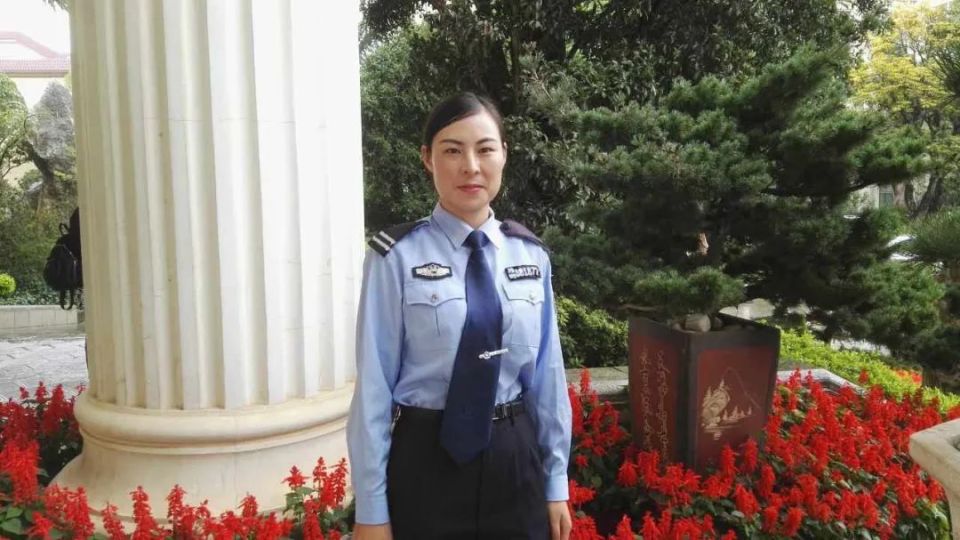 如何成为一名优秀辅警?90后的她用15年给出答案_腾讯新闻