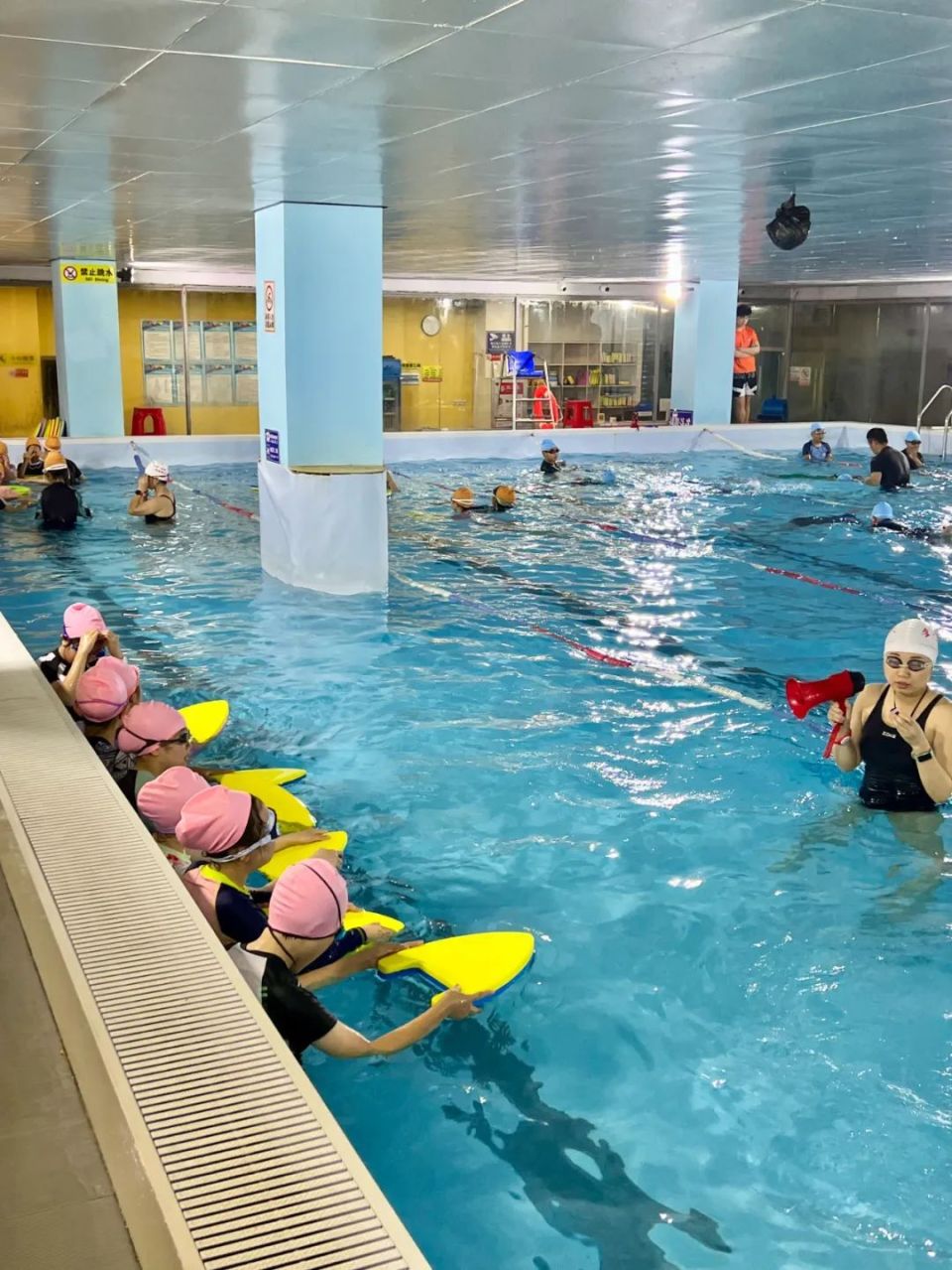 游泳进校园 | "游"进校园 "泳"动课堂——孝感高新区城际小学五年级