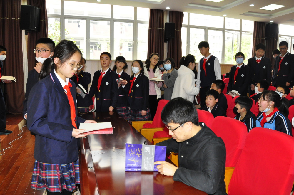 上海市上南中学南校:学习二十大,校园展风采_腾讯新闻