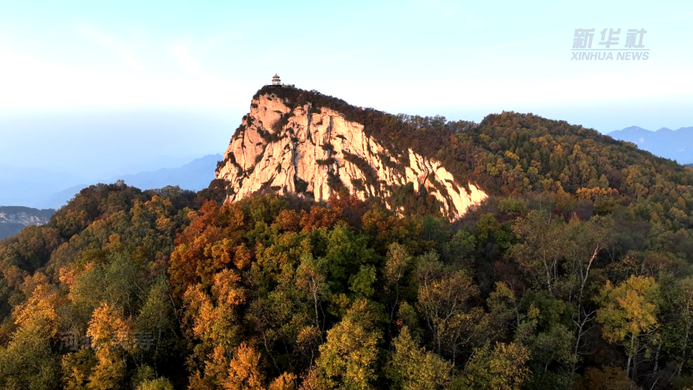 瞰中国|河北灵寿:金秋五岳寨_腾讯新闻
