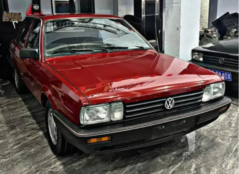 一代神车桑塔纳,被谁逼下神坛?