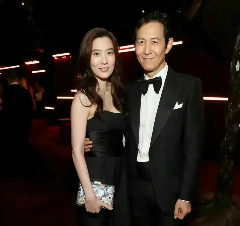 韩国第一财阀家姑侄同框19岁李元珠婴儿肥太可爱长公主变温柔