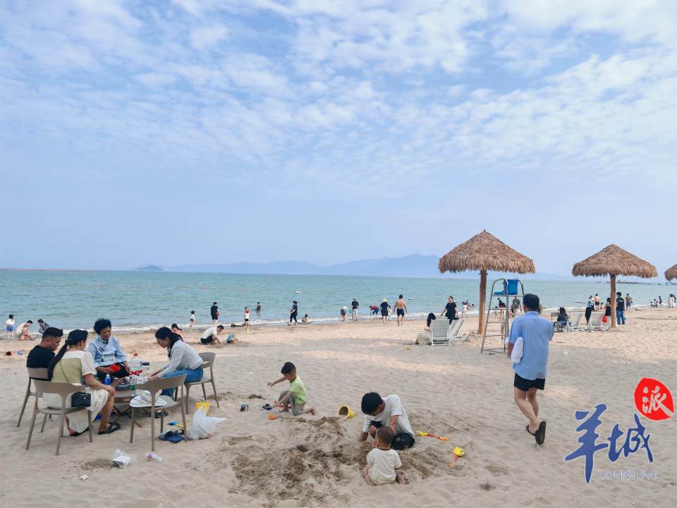 潮州饶平碧海银沙引客来