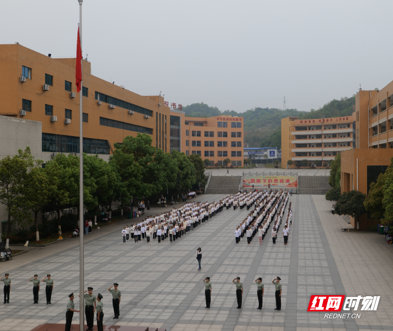 这个清明节湘南幼专学子这样做