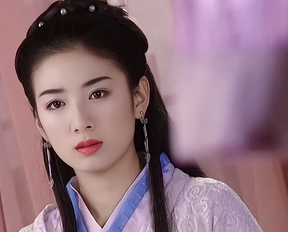 同是黄奕的古装角色李玉湖冯素珍倍受好评小燕子却不讨喜