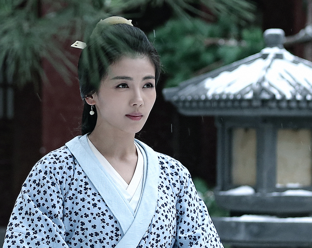 到底张春华做了何事让他如此?