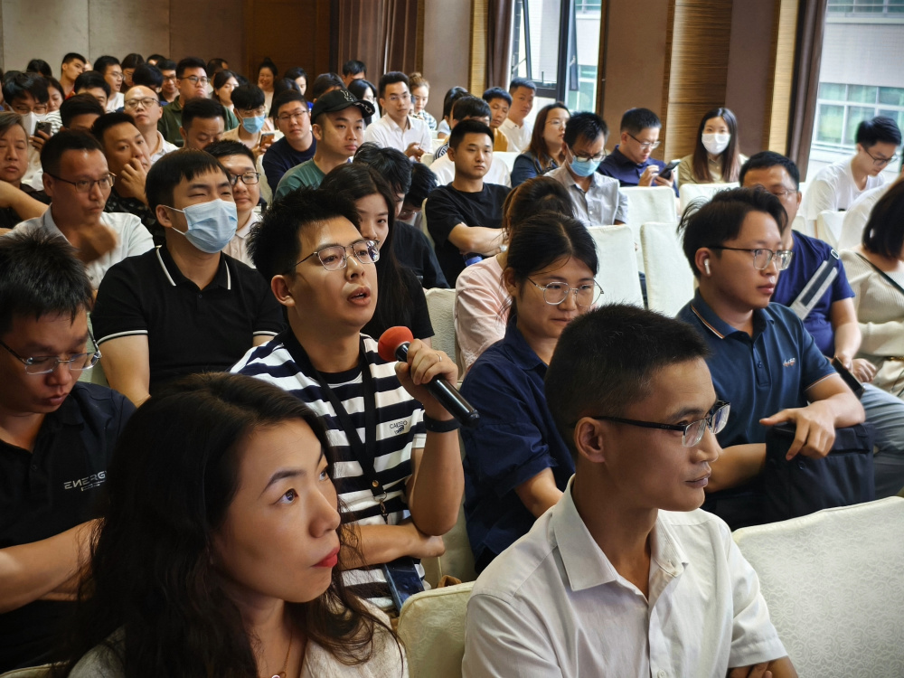 得物食品行业gmv同比增长超18倍,这批商家率先吃到平台红利