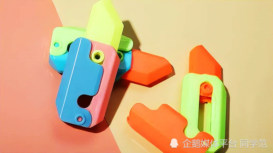 在中国儿童玩腻"萝卜刀"以后,家长们的担忧也终于放下了.