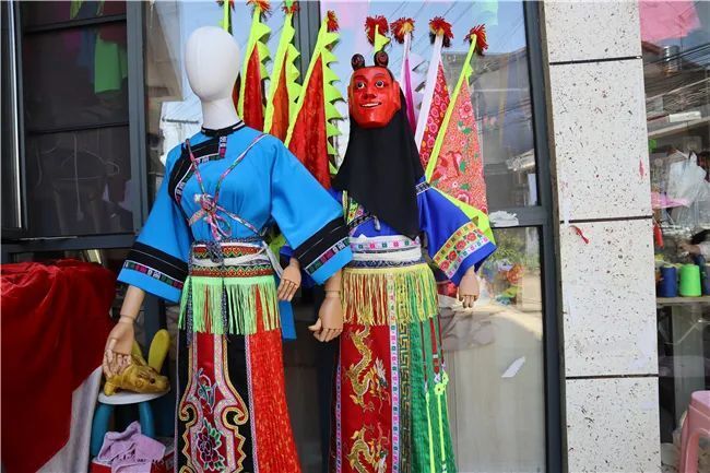 【文化中国行】屯堡服饰传承人胡启珍:用心制作 延续传承