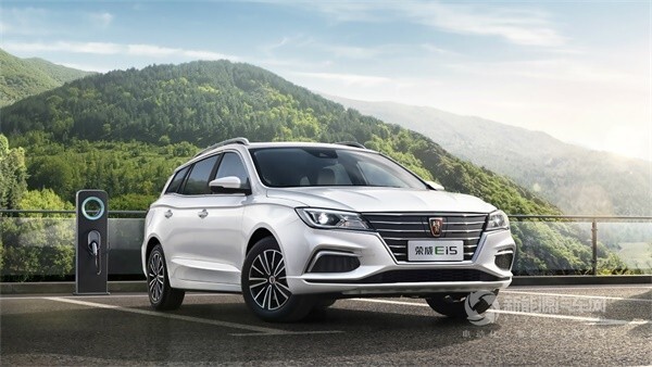 荣威ei5除了上海,别处很少见长安逸动,川渝一带的热门运营车比亚迪e3