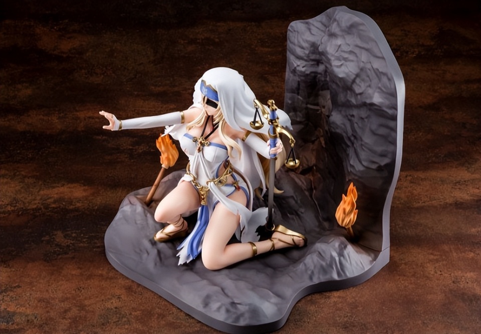 此次手办,是从『哥布林杀手ii』中受欢迎的登场人物『剑之圣女』手办