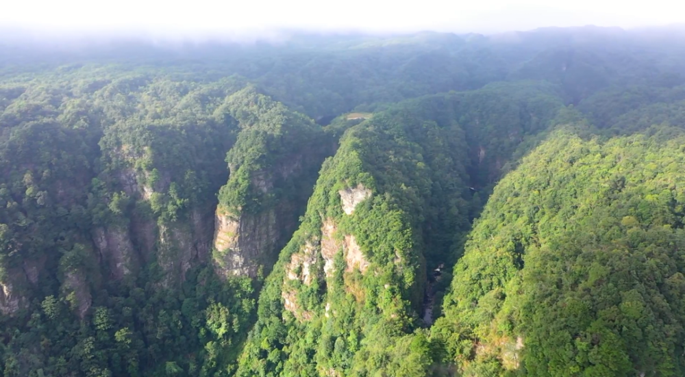 广西人拜山为什么要到山洞里?