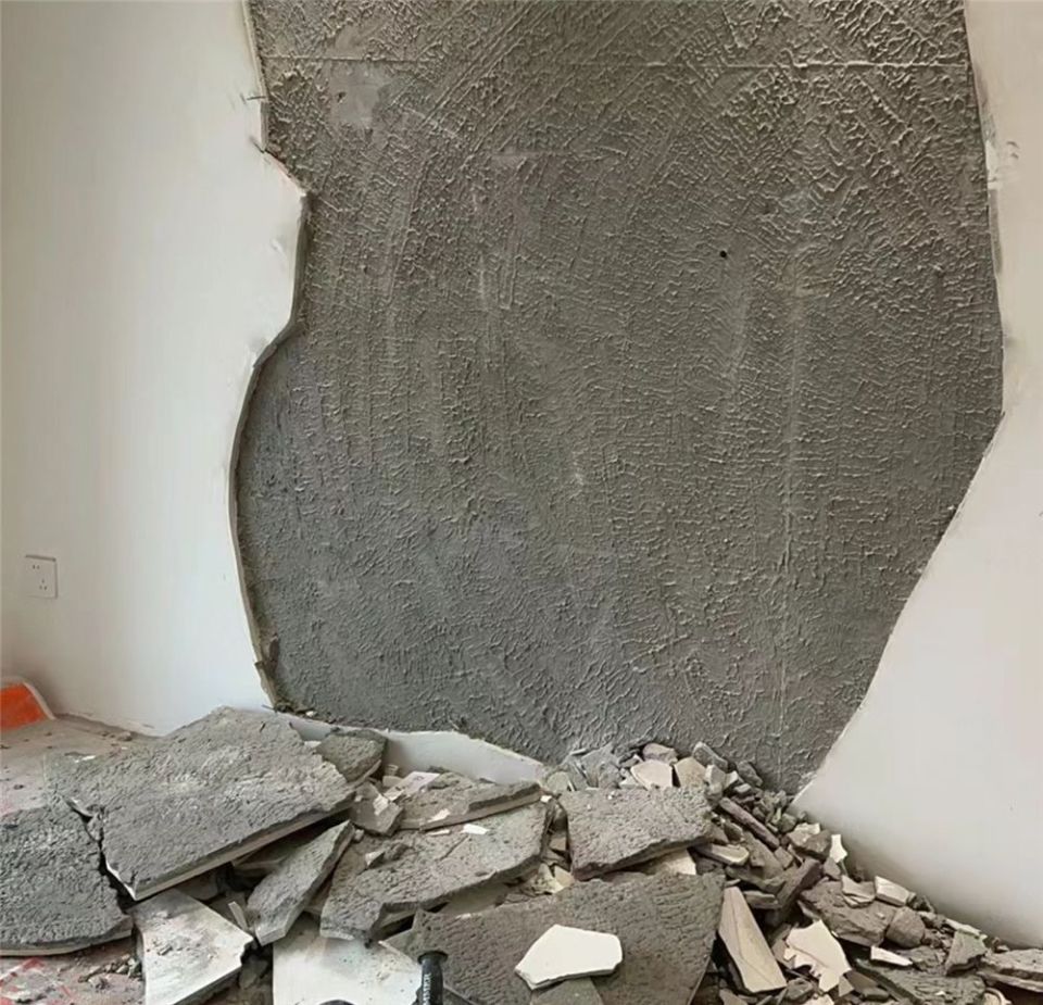 房子墙面开裂还能住吗？“3个情况”能补救，“1个问题”赶快跑_腾讯新闻