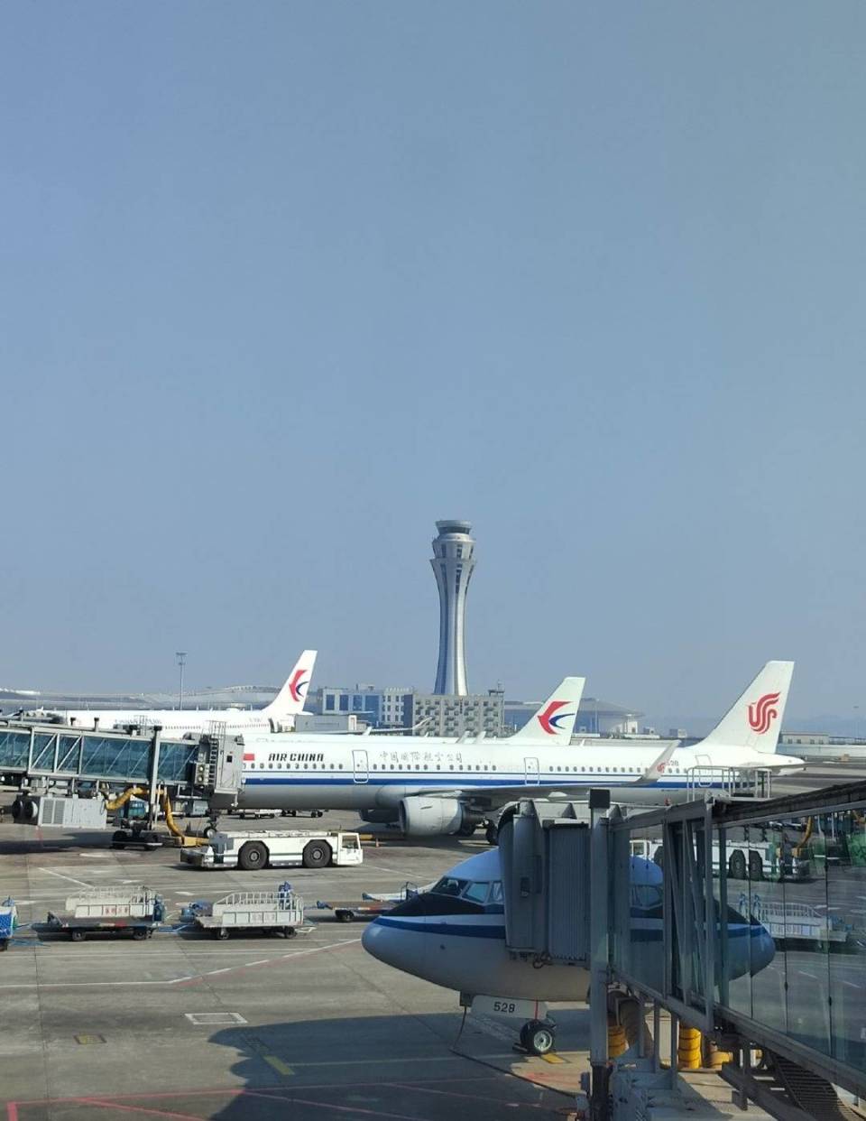 重庆江北机场实拍图片