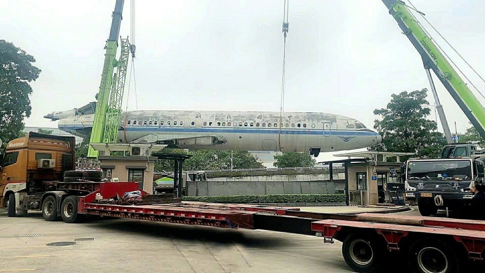 栾城飞来两架三叉戟