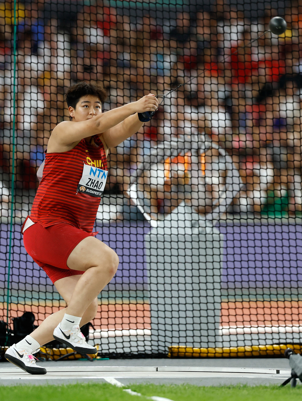 (田径世锦赛)女子链球:王峥,赵杰分获第八和第十名_腾讯新闻