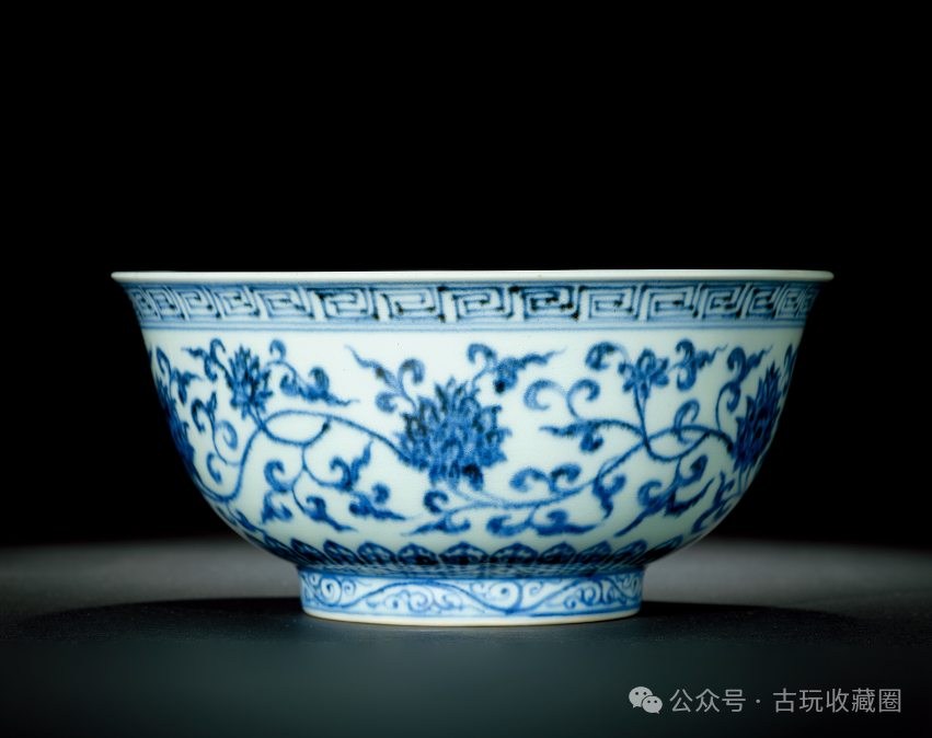 瓷器鉴赏：明宣德青花缠枝莲纹碗