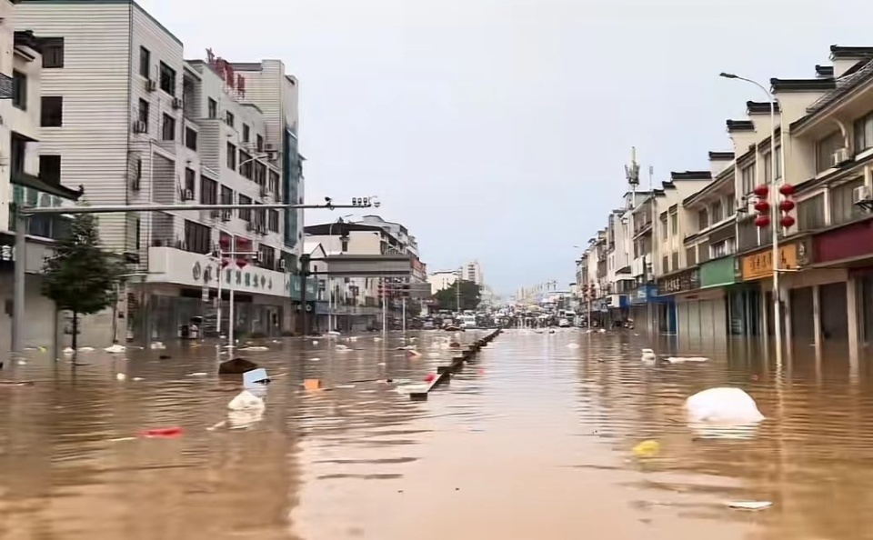 安徽歙县洪水图片