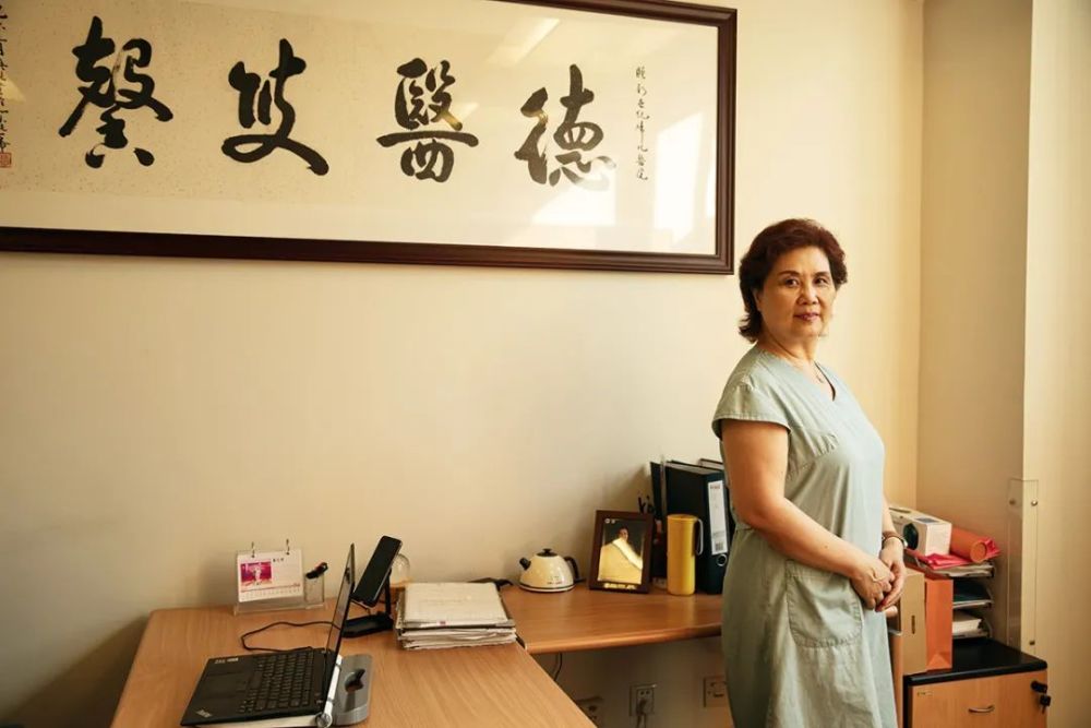 适度水解奶粉排行榜_奶粉全国十大品牌排行:伊利金领冠珍护科学配比助力宝宝茁壮成长