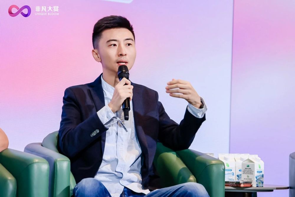 AI出海最魔幻的一幕出现了：新加坡人想打进国内，中国人急着走向海外” · 原文图片 1