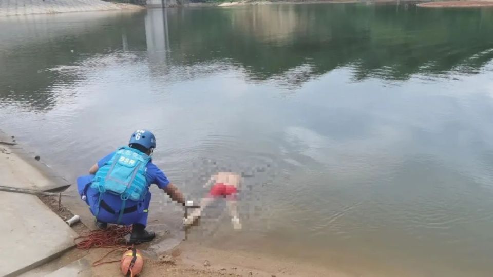 襄垣龙凤滩溺水事故图片