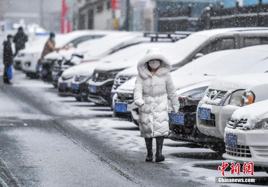 冷空气再回头乌鲁木齐迎雨雪天气
