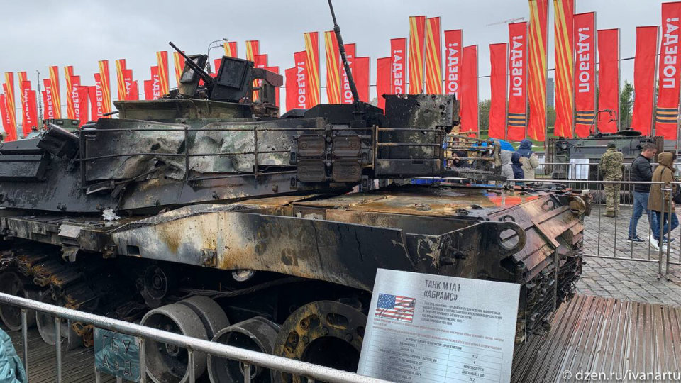 一场盛大的国外军事装备展