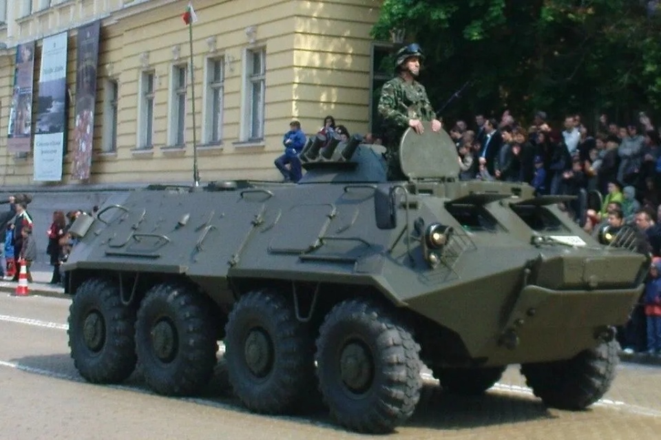 100辆btr60装甲车抵达乌克兰!又是淘汰货,只能当货车用