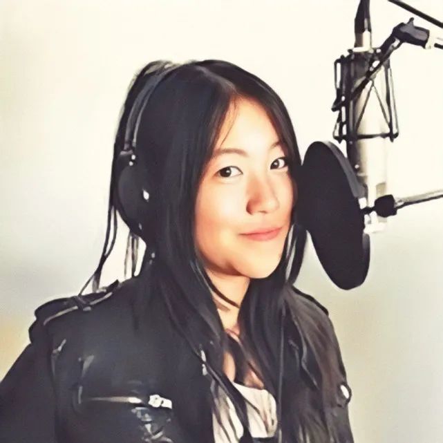 好久不见窦靖童了,真的越来越菲里菲气!