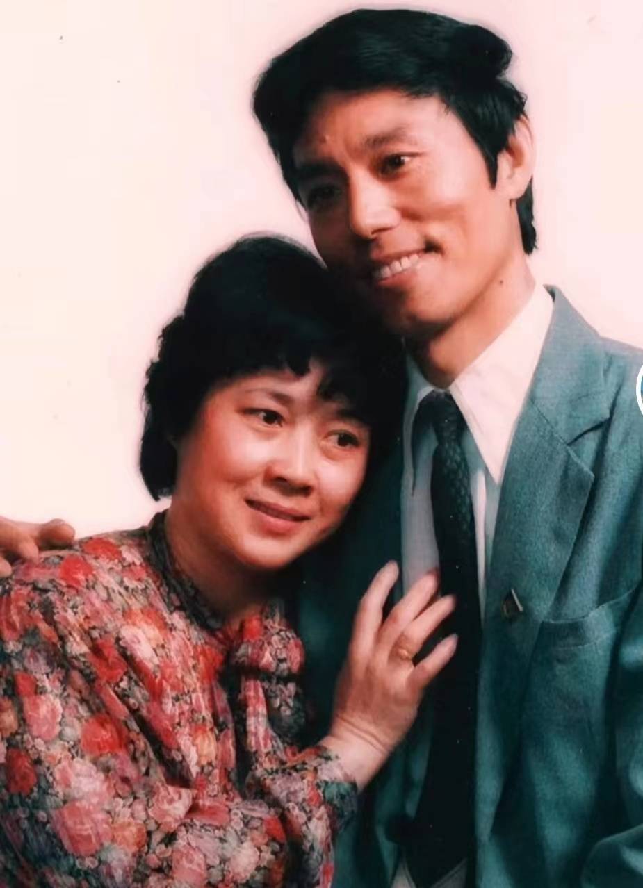 "刘三姐"黄婉秋将于3月26日下葬,丈夫何有才:努力完成夫人遗愿