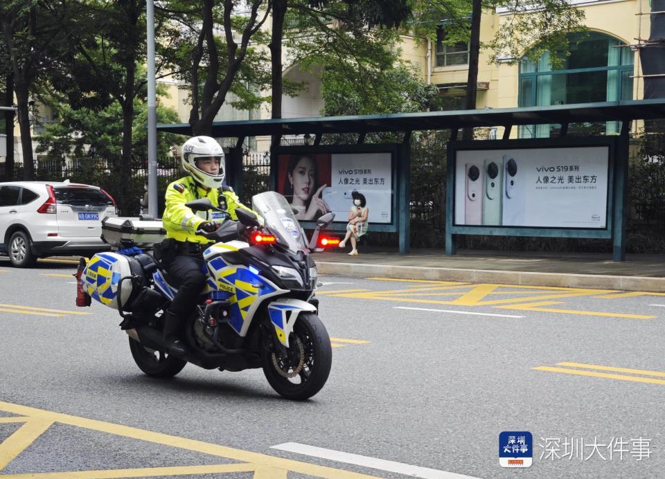 深圳交警多举措护航高考,涉考车辆受阻时可紧急借用公交车道