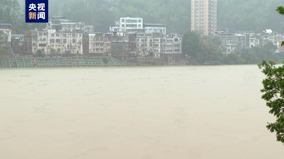 受持续降雨影响广东梅州梅江韩江出现超警戒水位