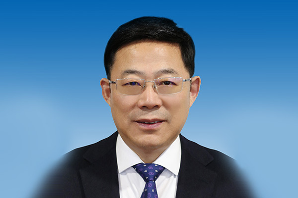 全国人大代表江苏悦达集团董事长张乃文支持江苏盐城建设海上综合能源