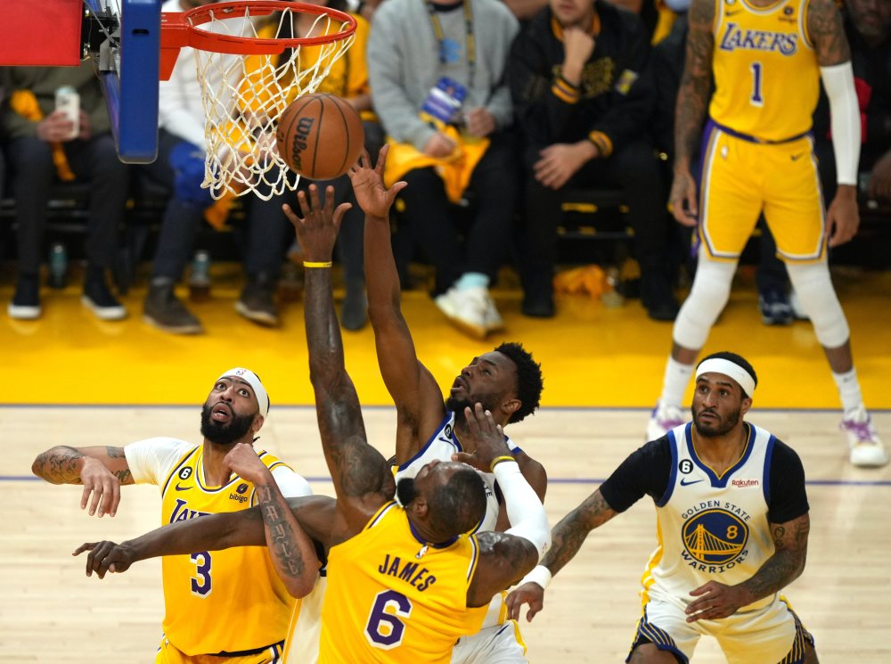 (体育)篮球——nba季后赛:勇士胜湖人-腾讯新闻