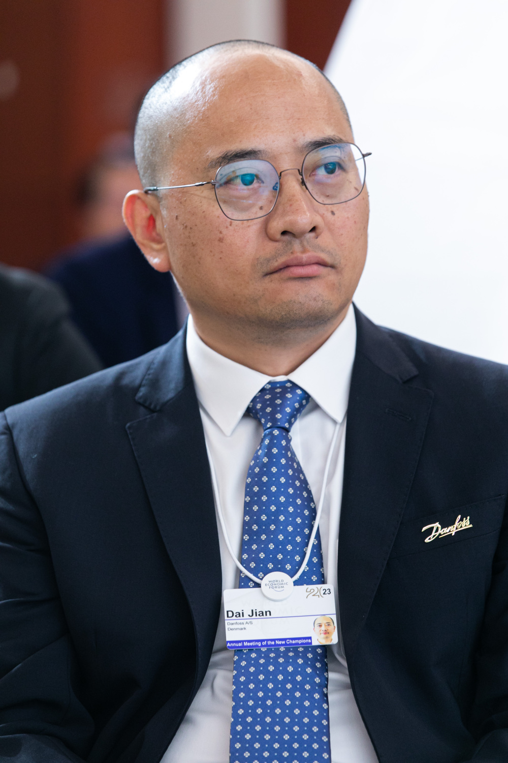 夏季达沃斯之企业家说对话丹佛斯戴键绿色发展是战略重心