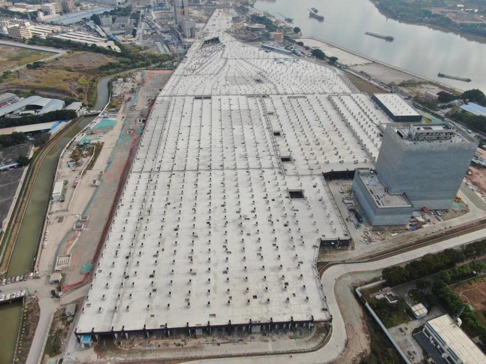 广州地铁在建线路进度更新十二号线槎头车辆段盖体工程全部封顶