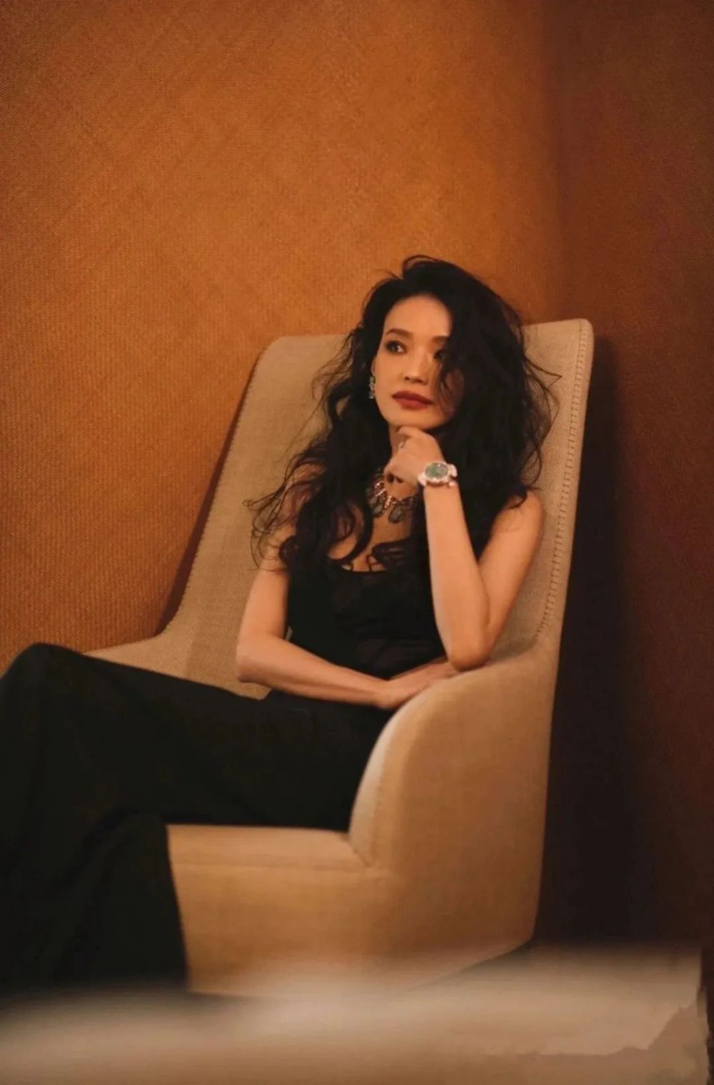 舒淇,周韵之所以美得像开了挂,是因为打通了发型上这个命门!_腾讯新闻