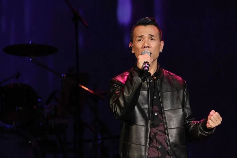 歌手李国祥病逝于广州年轻时令女伴堕胎晚年公开出柜中途转基