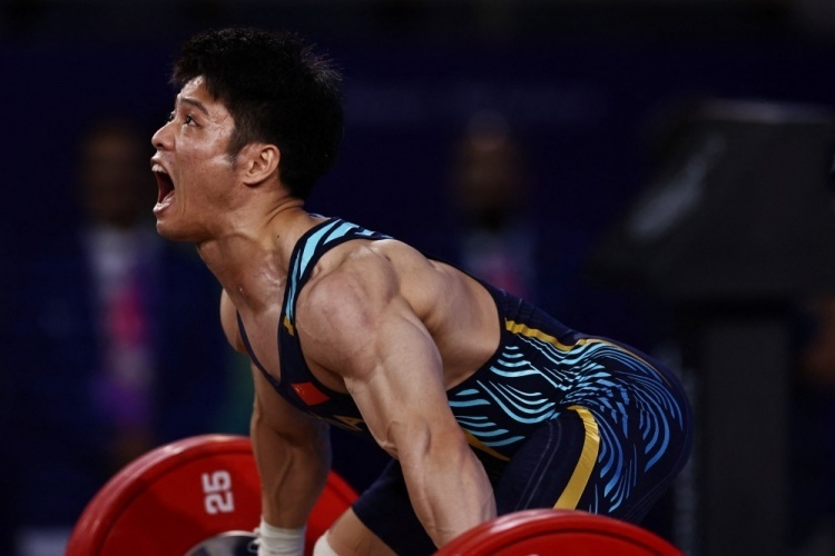 5金1银2铜中国男子举重队结束举重世界杯全部比赛