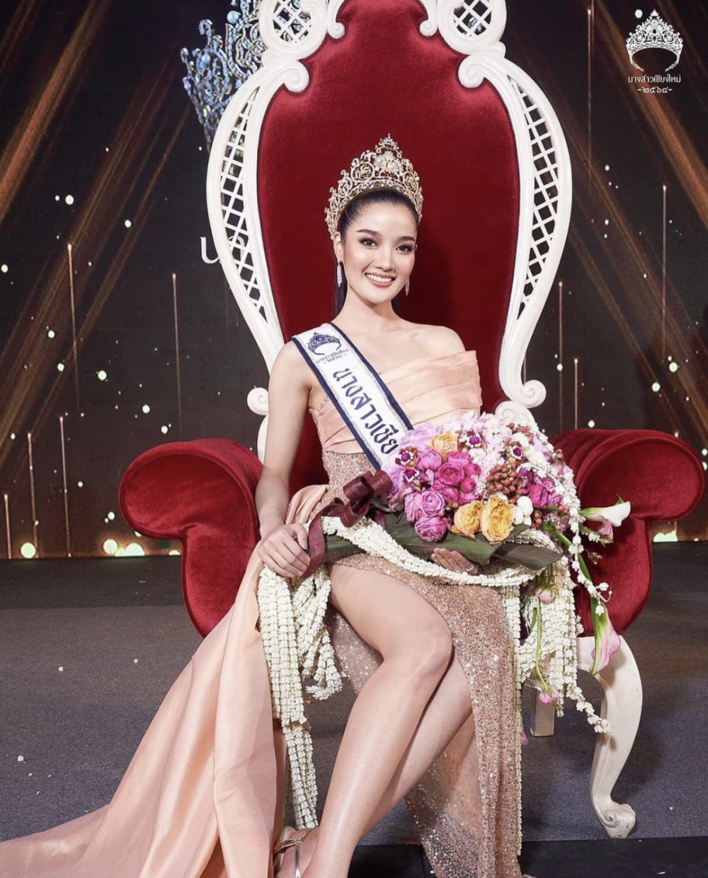 三国混血弯道超车,泰国小姐选美冠军诞生?