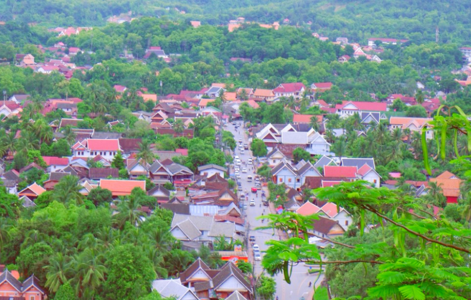 东南亚又一个国家免签了,而且坐火车就能出国,车费只要400元