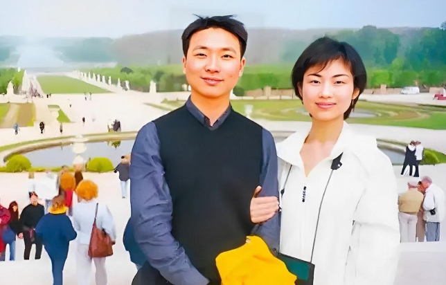 康辉:与妻子坚持丁克23年,恩爱有加,为何却在48岁时直言后悔了_腾讯