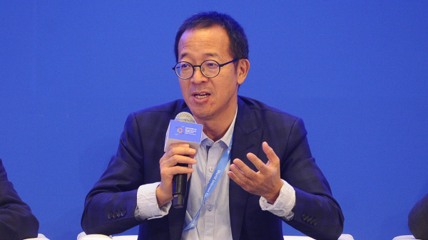 除了体面分手,俞敏洪的选择不多|小白商业观