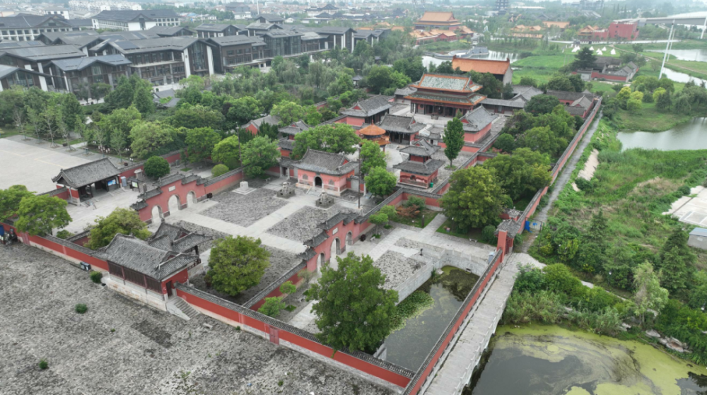 2014年,中国大运河申遗成功,宿迁市皂河龙王庙行宫和宿迁中运河段入选