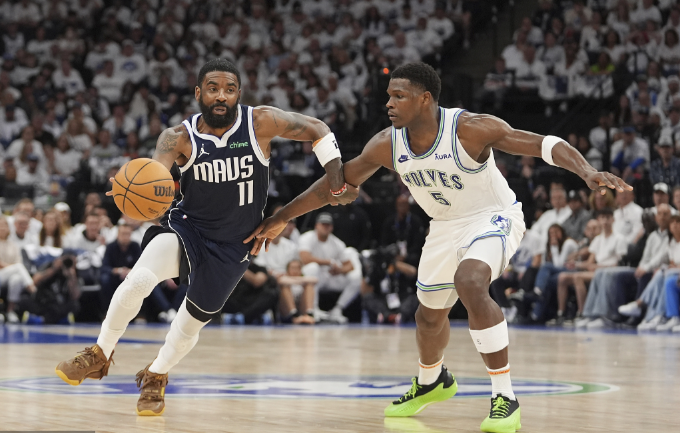 欧文时隔6场30 :下半场9中1疯狂打铁 最后7秒制胜两罚