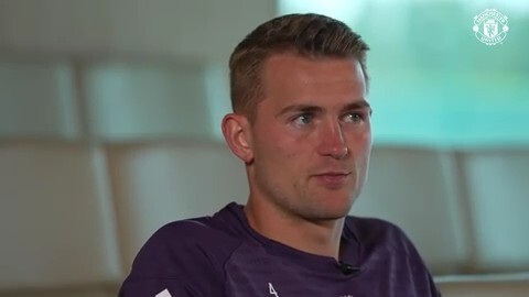 德利赫特：禁区内防守时背手？在多次被判手球后我很警觉