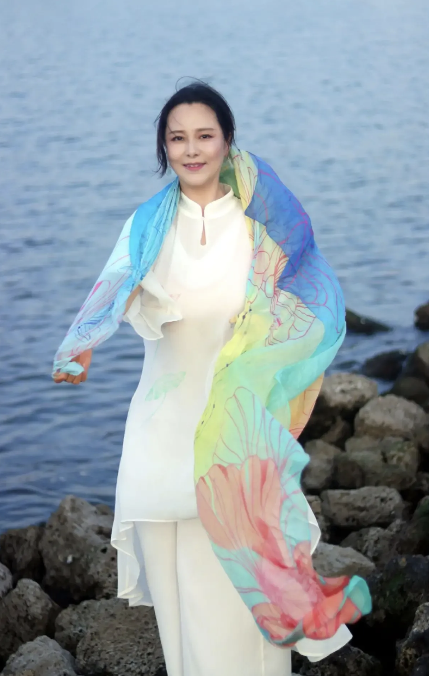 《雍正王朝》全剧最美郑春华,扮演者武晔不光长得漂亮身材也好辣